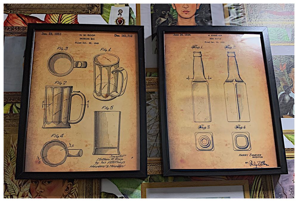 2 Quadros Vintage Patentes Cerveja