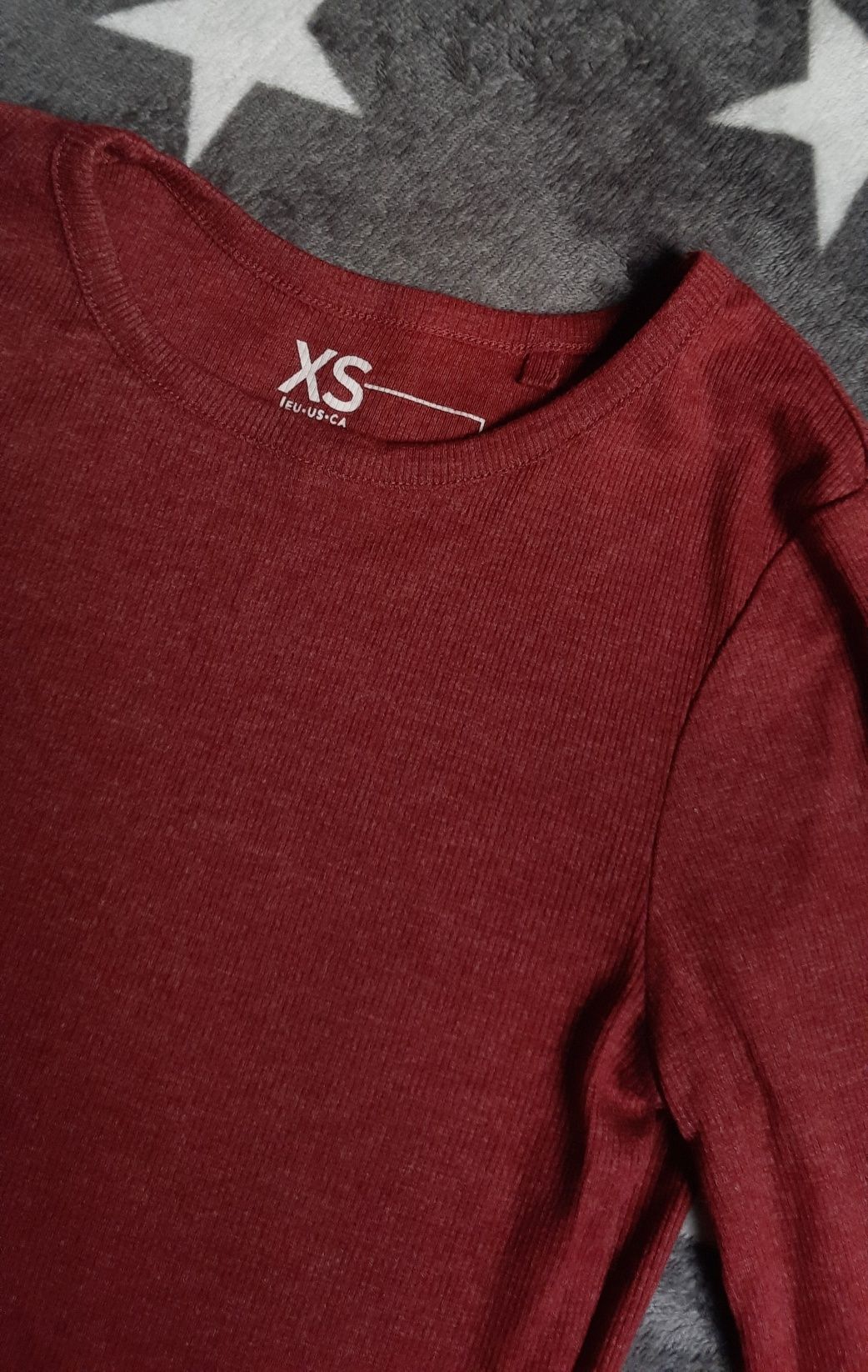 Burgundowa/ bordowa koszulka longsleeve New Yorker rozmiar XS