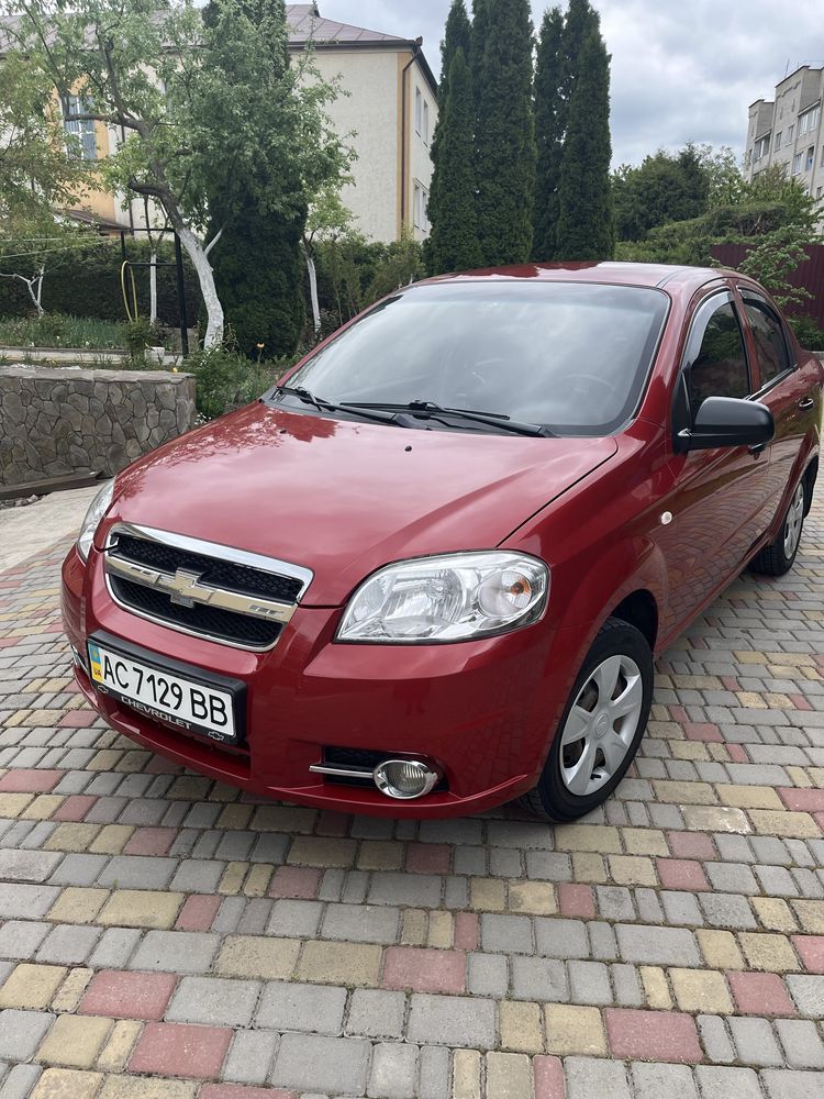 Продам Chevrolet Aveo 2011