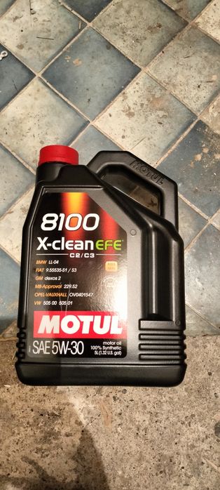 Olej Motul 8100 X-Clean