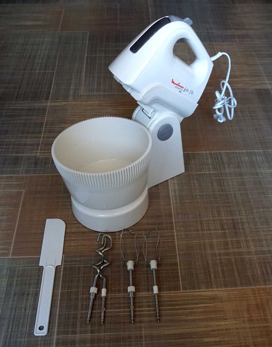 Миксер MOULINEX HM 615130