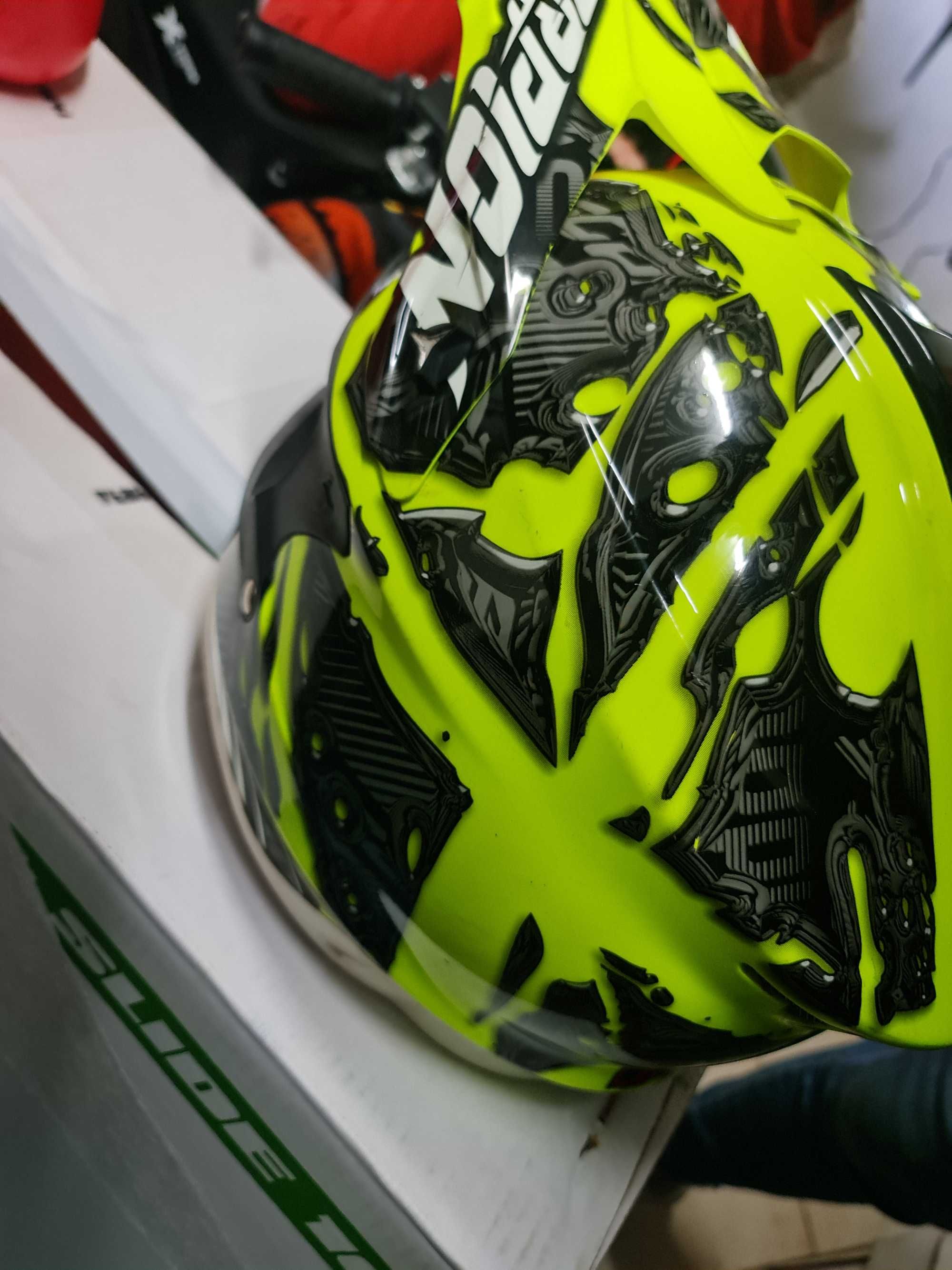 Capacete motocross SCORPIONS