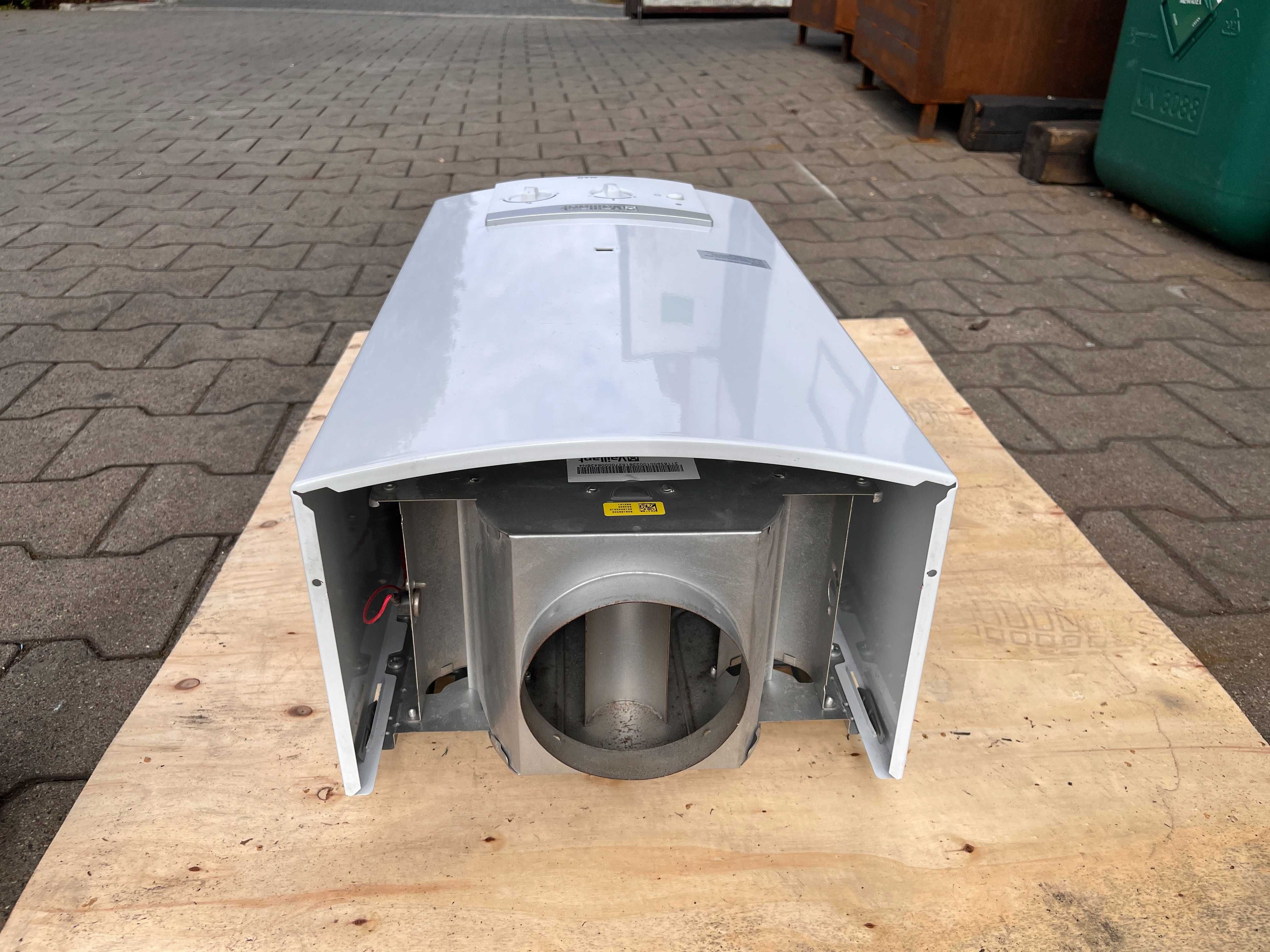 Piecyk gazowy podgrzewacz wody Vaillant Atmomag Mini 114/1 6,4-18,1kW