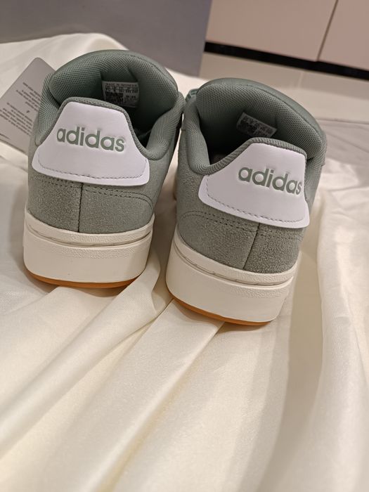 Жіночі кеди  Adidas grand court alpha 00s. Оригінал