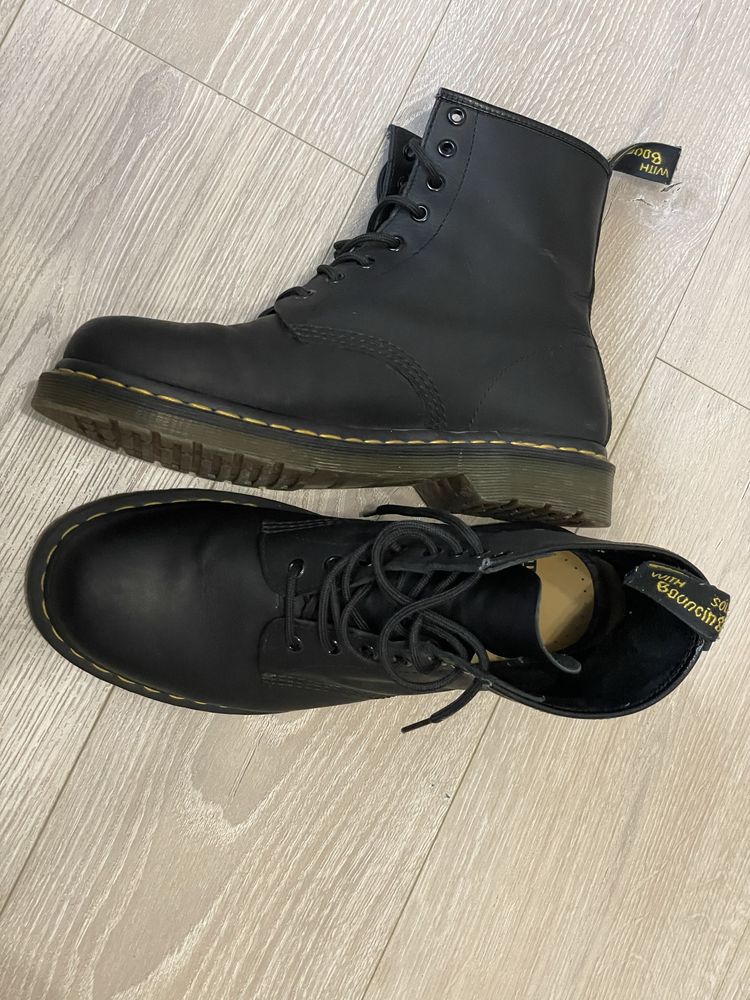 Dr.martens 1460.