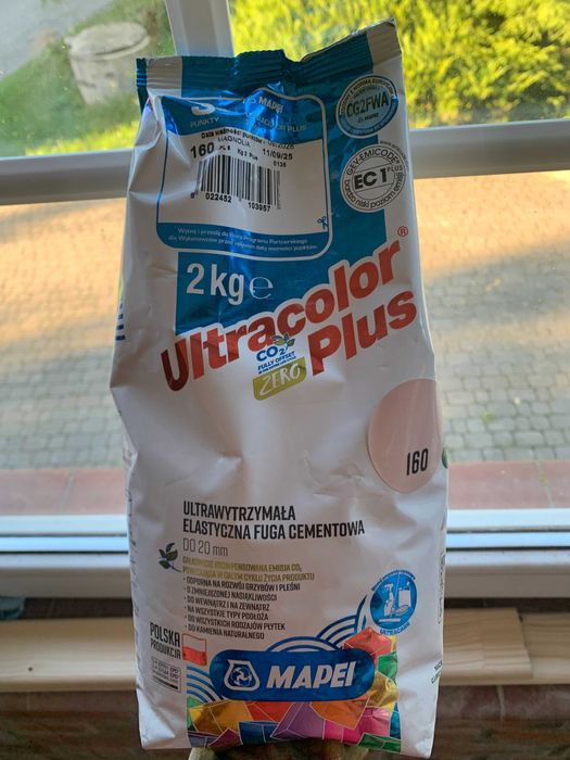 Elastyczna fuga cementowa. -MAPEI, kolor jasny róż