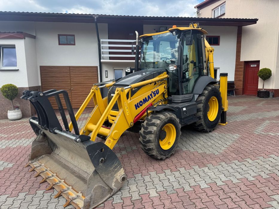 Komatsu WB 97R  Komatsu WB97R, Salon Polska, jak nowa klimatyzacja, joystick,