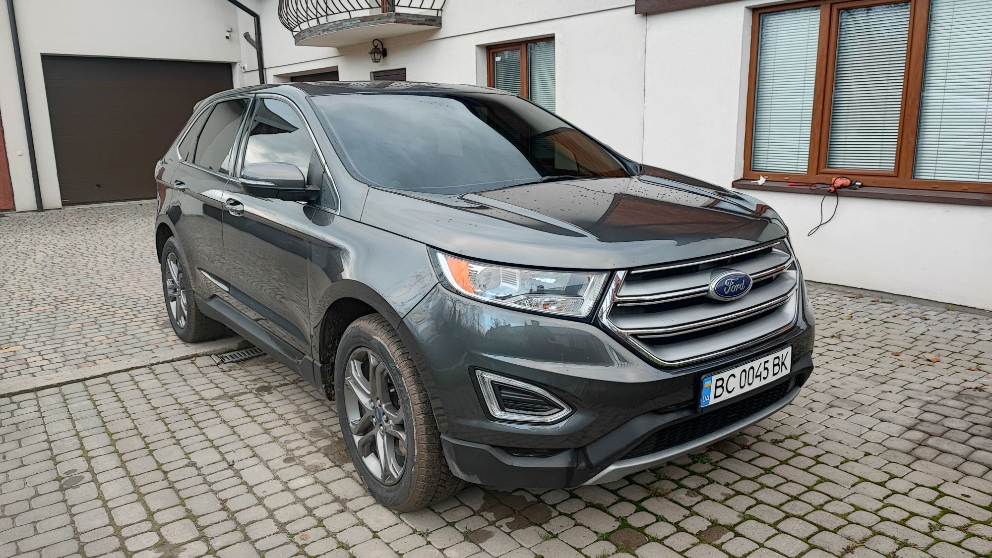 Ford Edge 2017 titanium