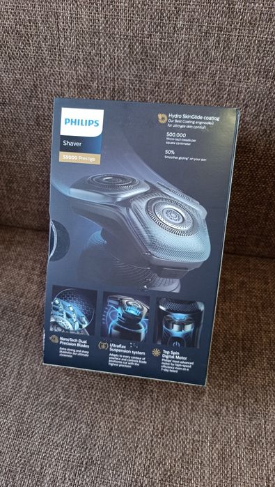 S9000 Prestige philips Электробритва для сухого влажного бритья sp9830