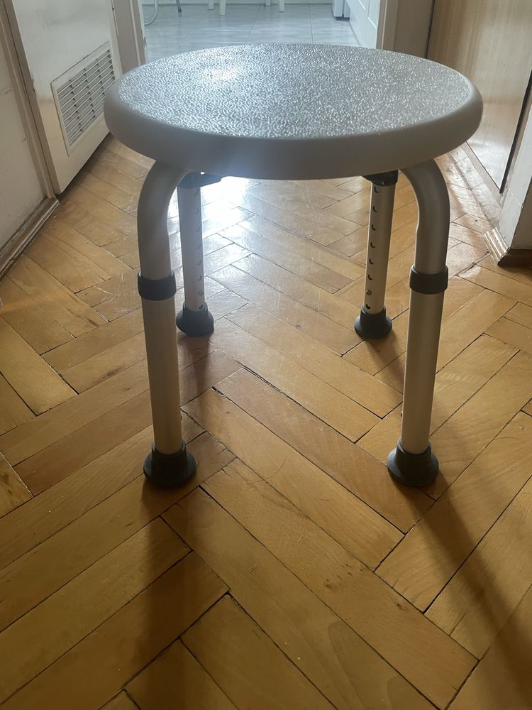 Taboret prysznicowy