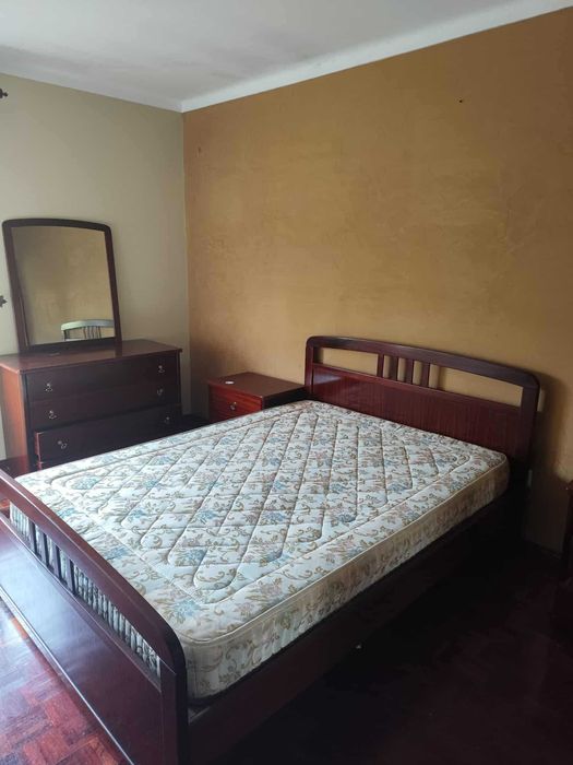 Aluga-se apartamento T3 em Tomar (Nabância)