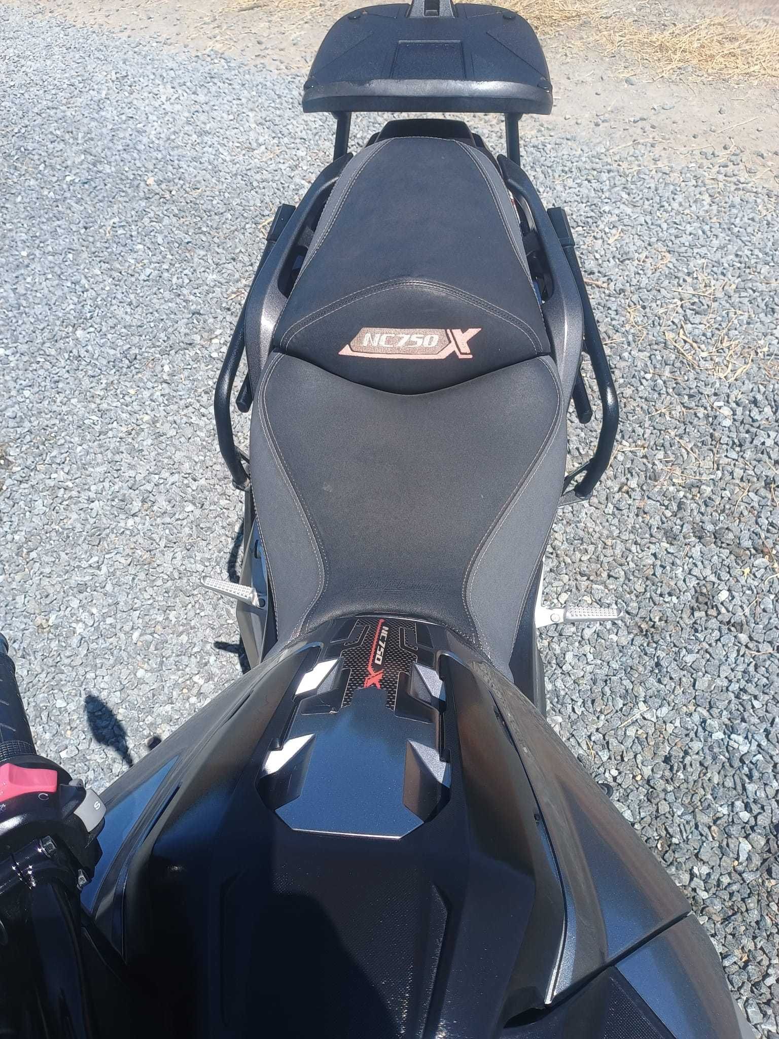 Honda NC750X DCT