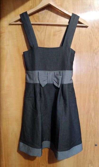 Sukienka galowa dla dziecka na rozpoczęcie zakończenie roku szkolnego