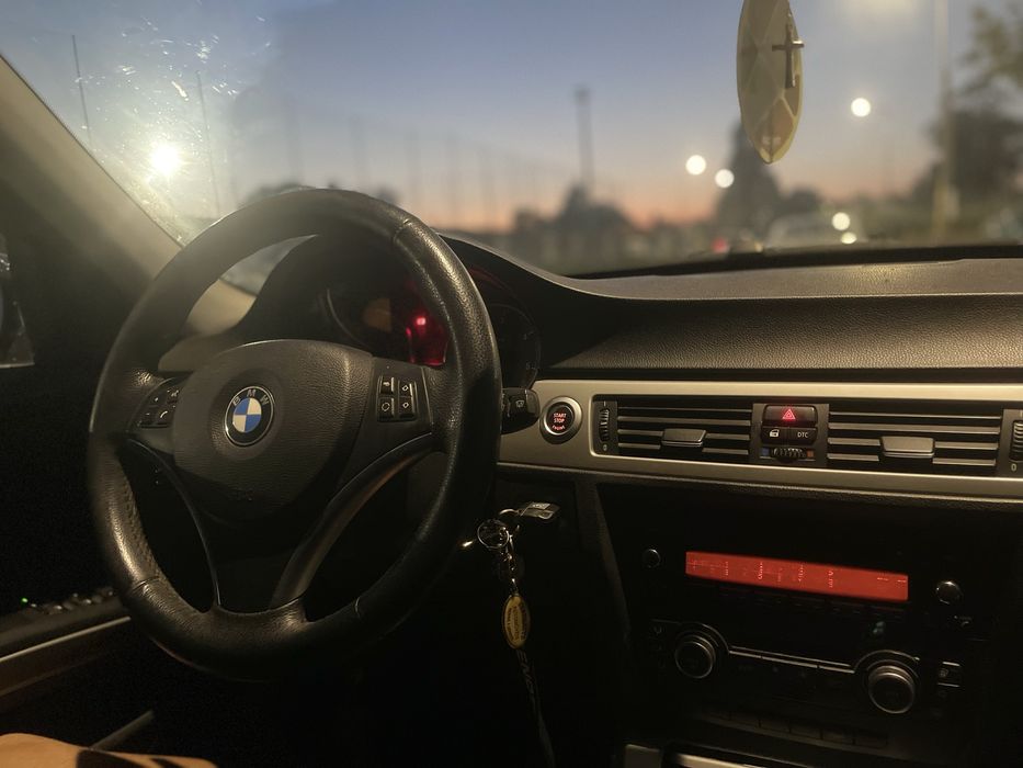 BMW e90 3.18D ! Matricula francesa !