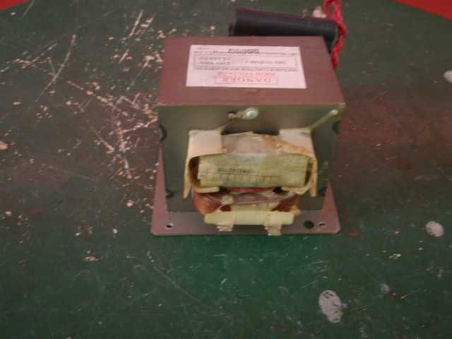 Transformator z Mikrofali MD 701 EMR 1