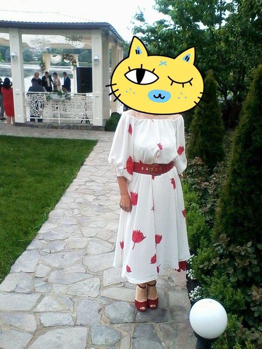 Продам  нарядне плаття
