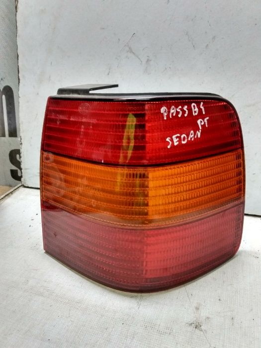 Lampa tył Vw Passat b4 sedan ! ! !