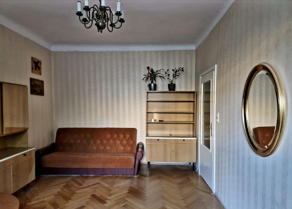 Duża kawalerka blisko UMCS, KUL / 1 room apt.