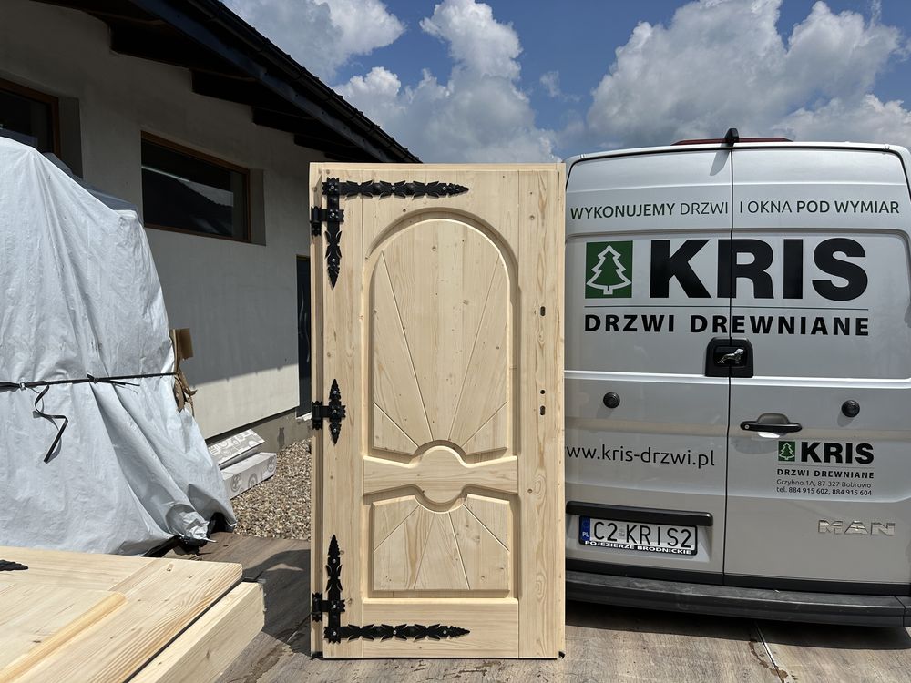 Drzwi zewnętrzne  drewniane góralskie świerkowe Cała Polska