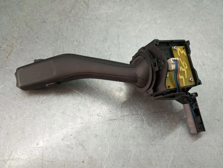 Manípulo do limpa vidros VOLKSWAGEN Caddy III (2K, 2C)