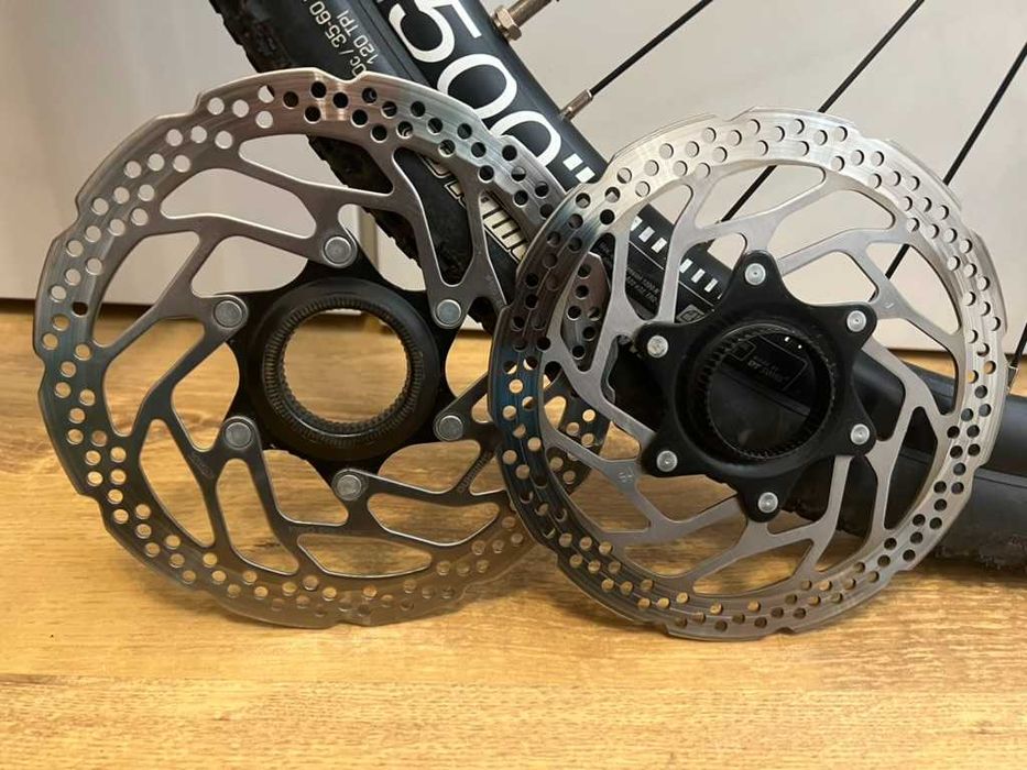 Koła gravel DT Swiss R500db