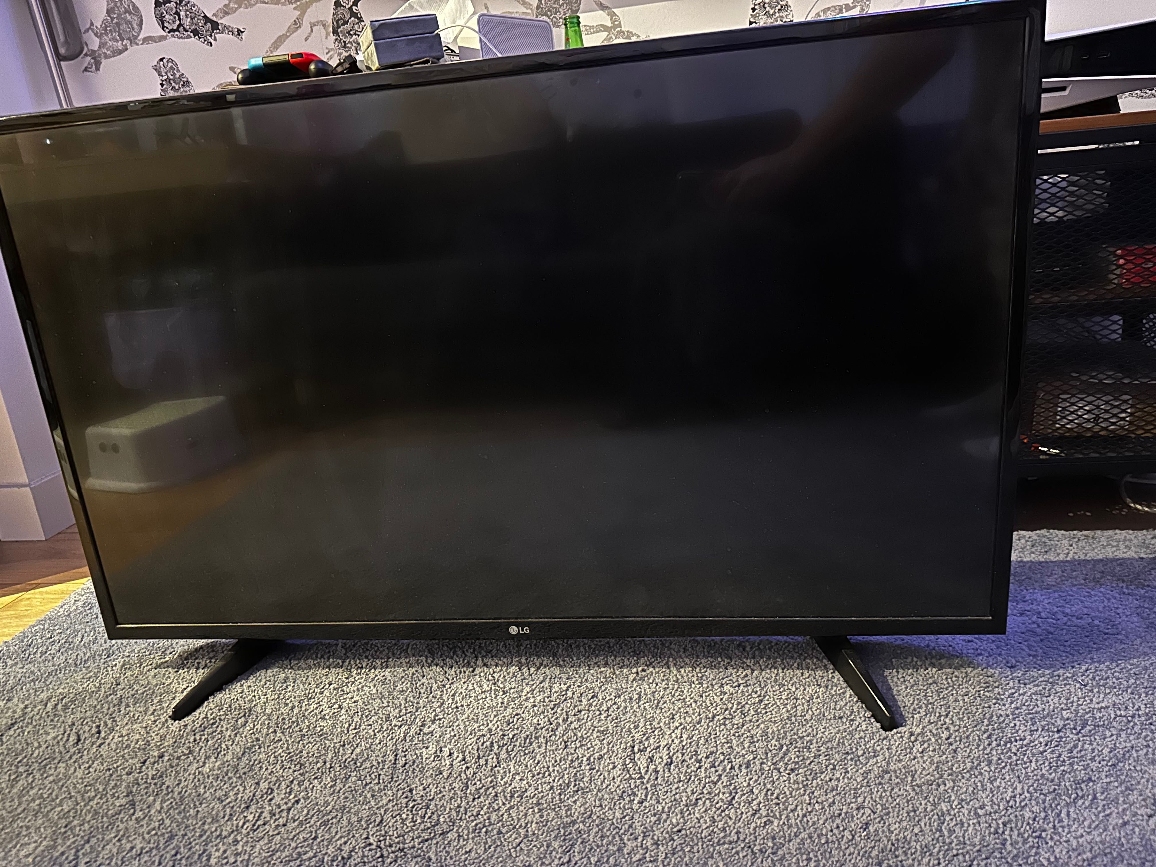 2016 LG Smart TV LED (numer modelu 43LH57)