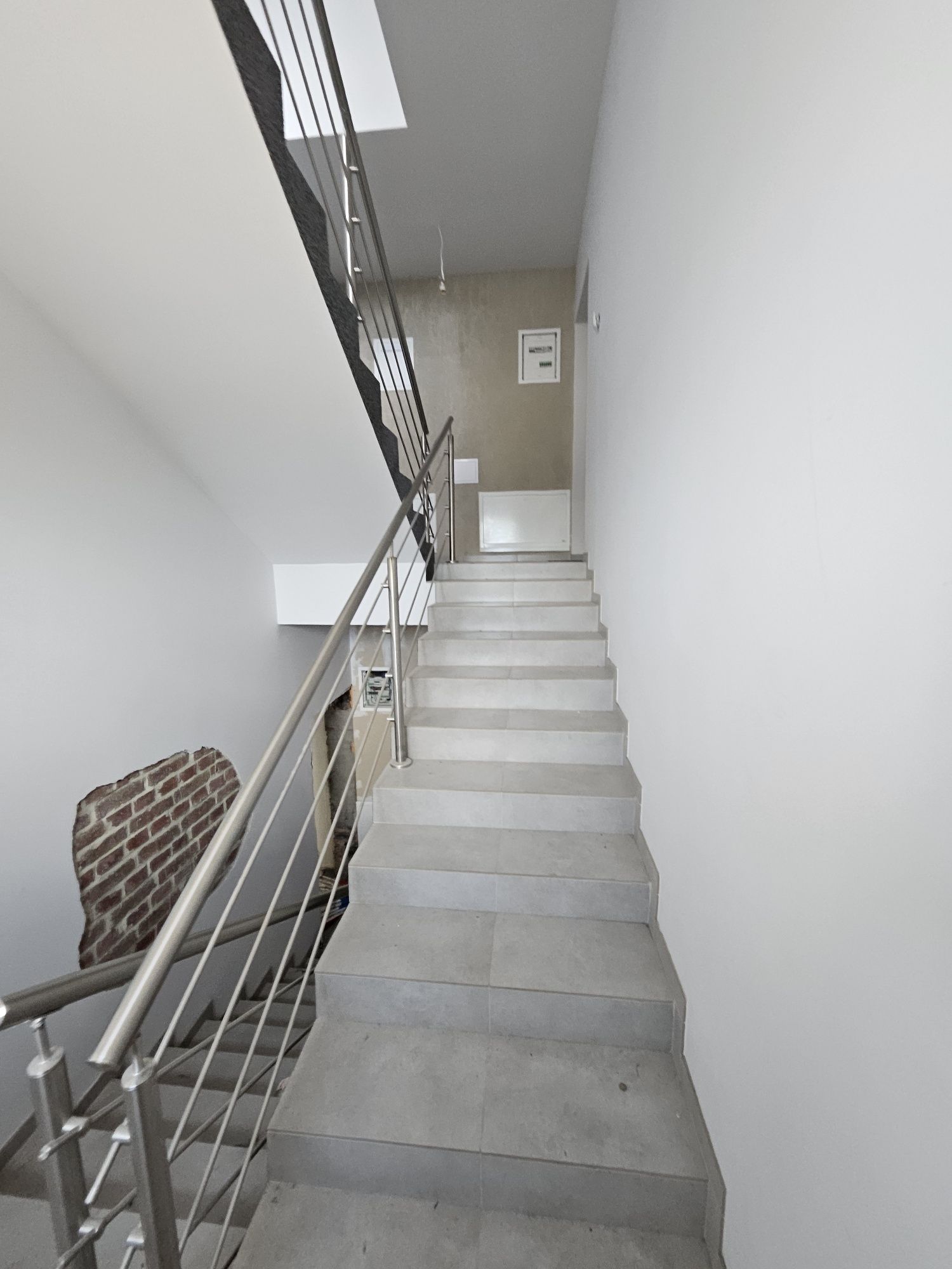 Nowe mieszkanie 110m2 5 pokoji w centrum, parking zamkniety monitorowa