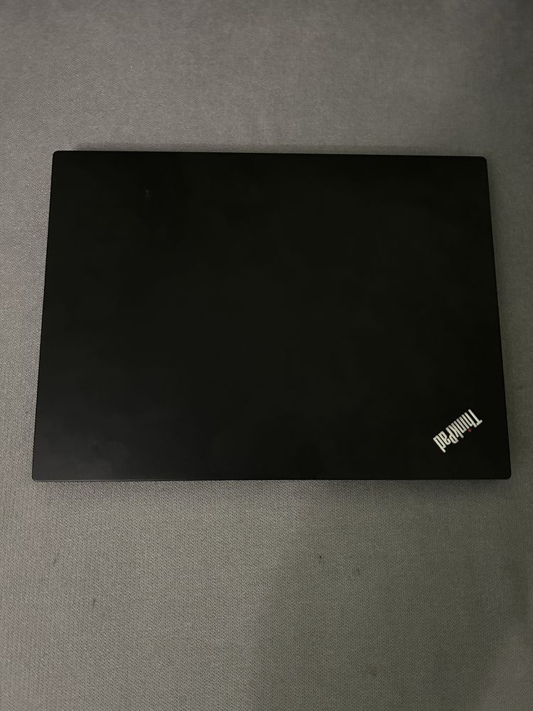 Ноутбук Lenovo ThinkPad E490 (потрібен ремонт)