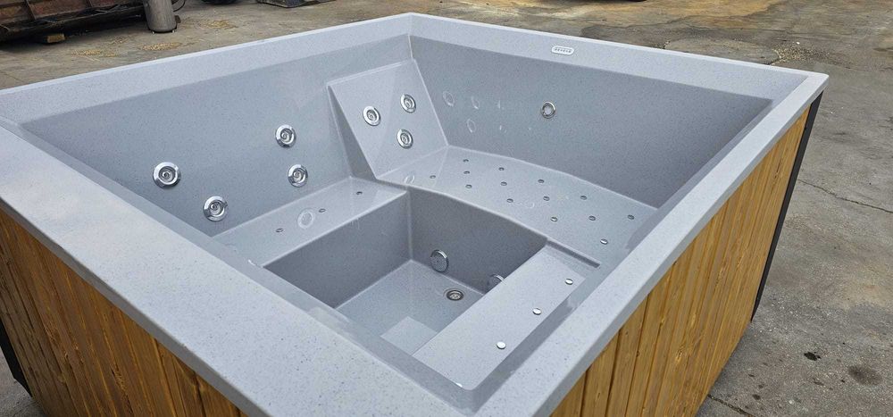 Balia ogrodowa hydromasaż PIRAMIDA bania jacuzzi