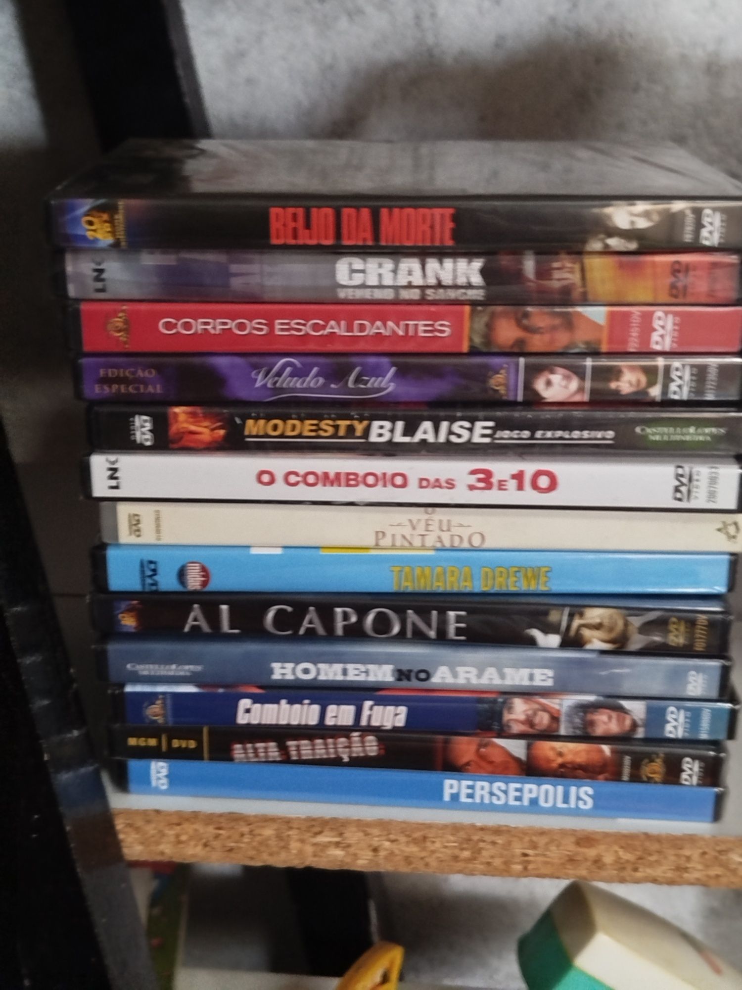 DVDs de filmes novos