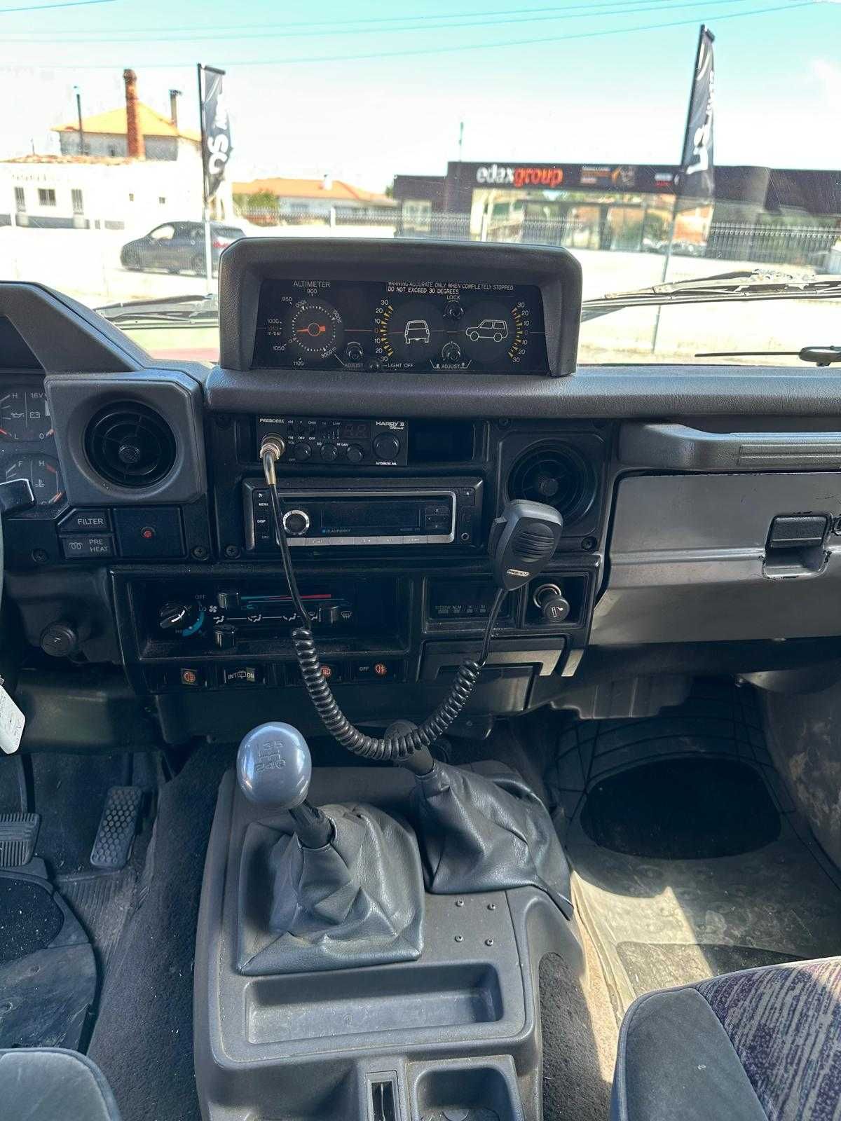 Toyota Land Cruiser VX 3.0 Turbo