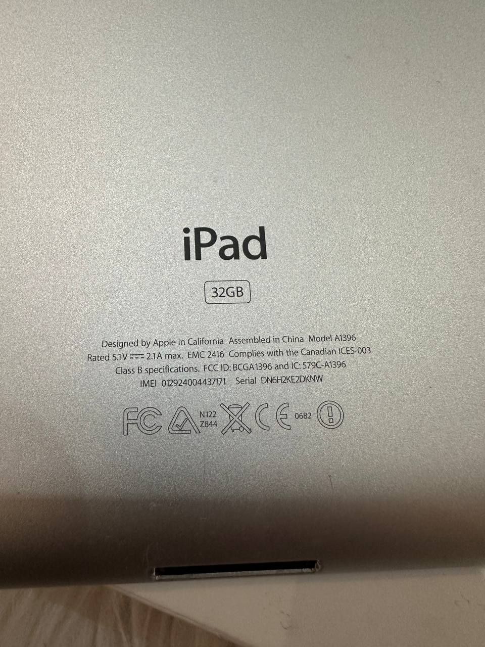 планшет iPad 2 Wi-Fi 3G 32GB White