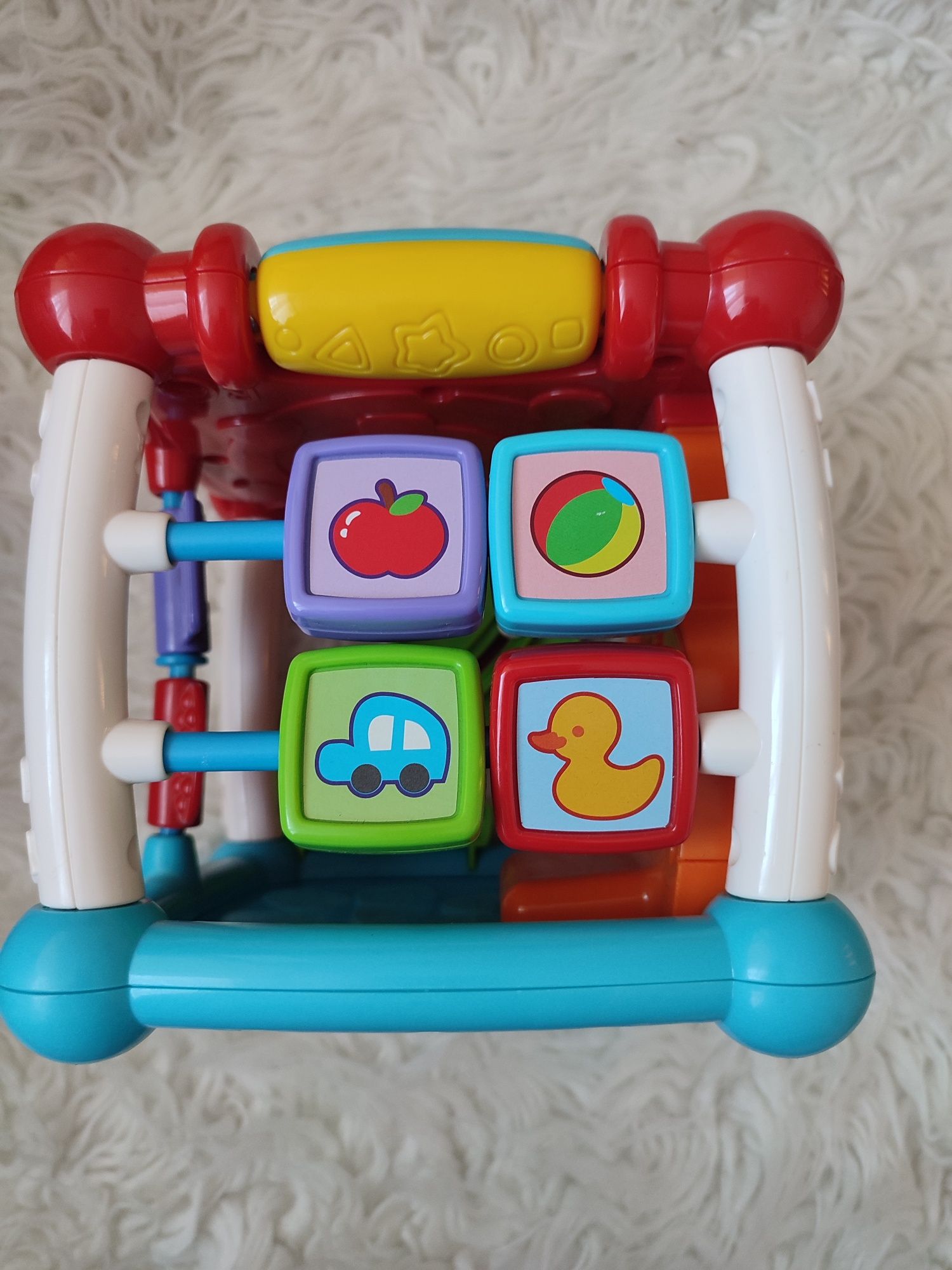 Музикальний розвиваючий бізікуб vtech від 6 міс.