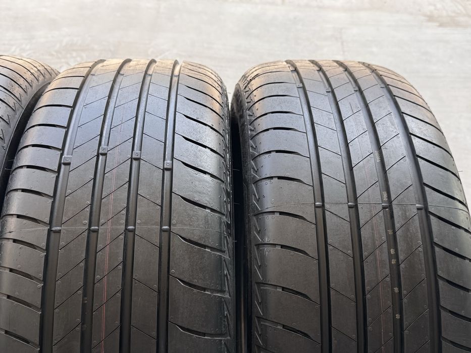 Jak NOWE 2024-25 Opony letnie 235/55/18 Bridgestone
