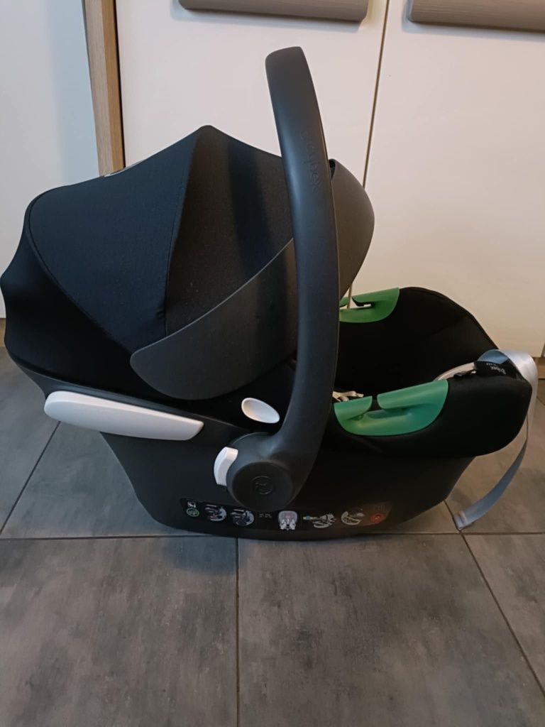 Fotelik Cybex Aton B2