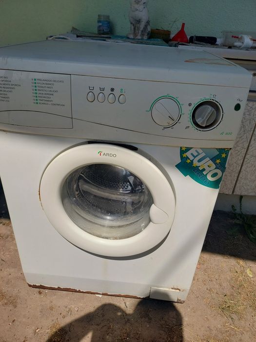 Продам стиральную машинку ARDO A 600