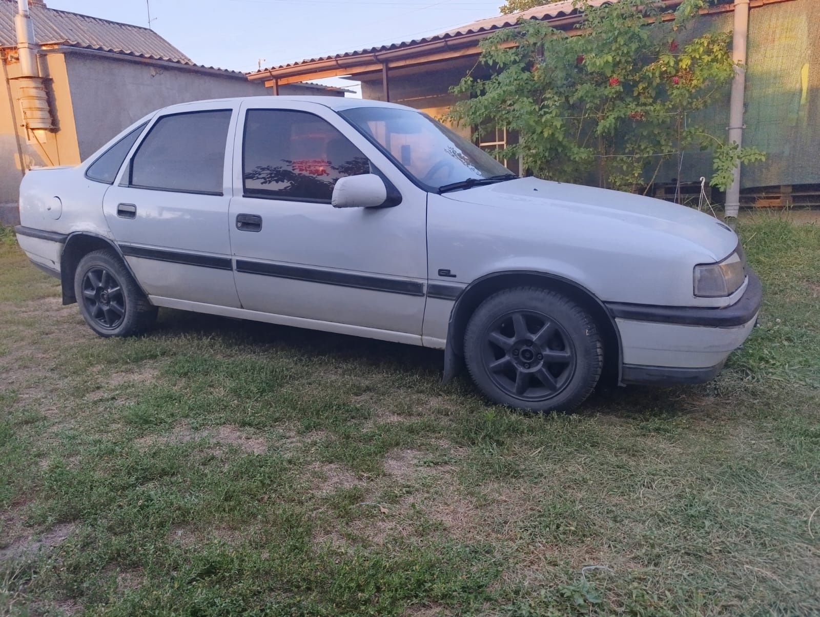 ПРОДАМ Opel Vectra 1991