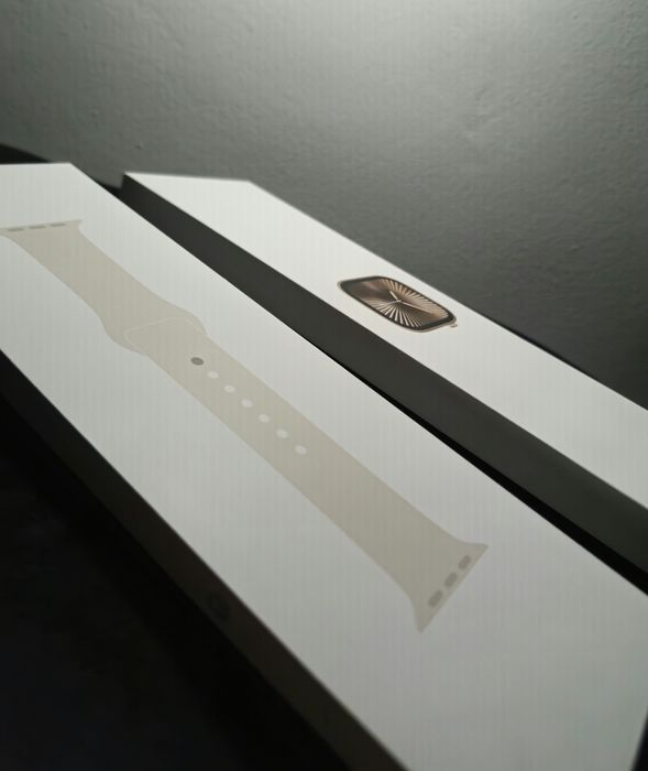 Smartwatch apple watch 10 GPS + cellular 46mm Gold TiT + starlightband