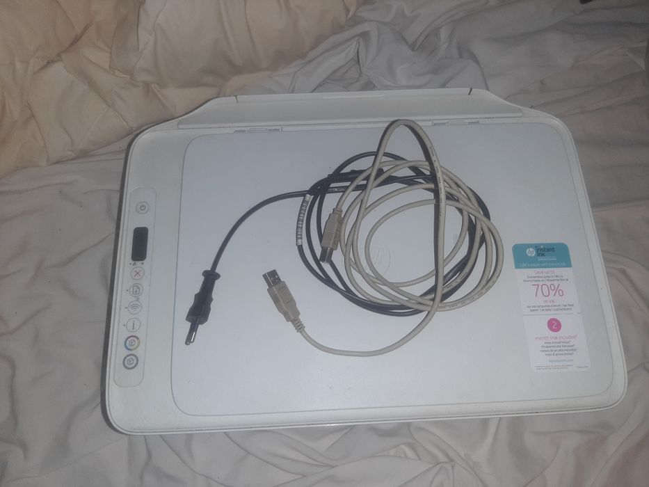 Impressora Multifunções HP Desket 2710