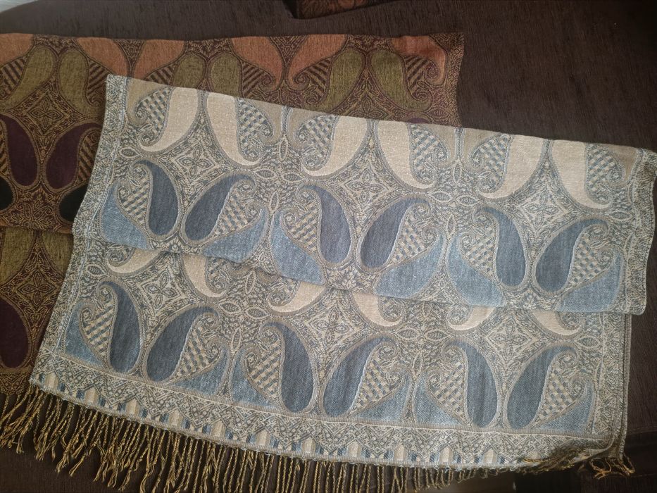 Теплые палантины