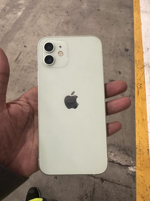 Iphone 12 troco por iphone 14 pro max + 200