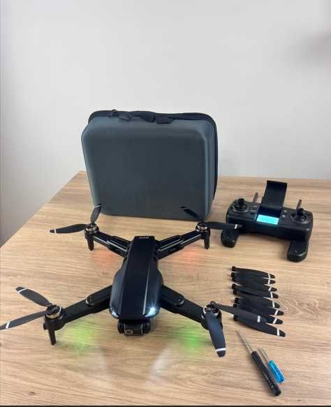 L900 Pro Se квадрокоптер новий з кейсом