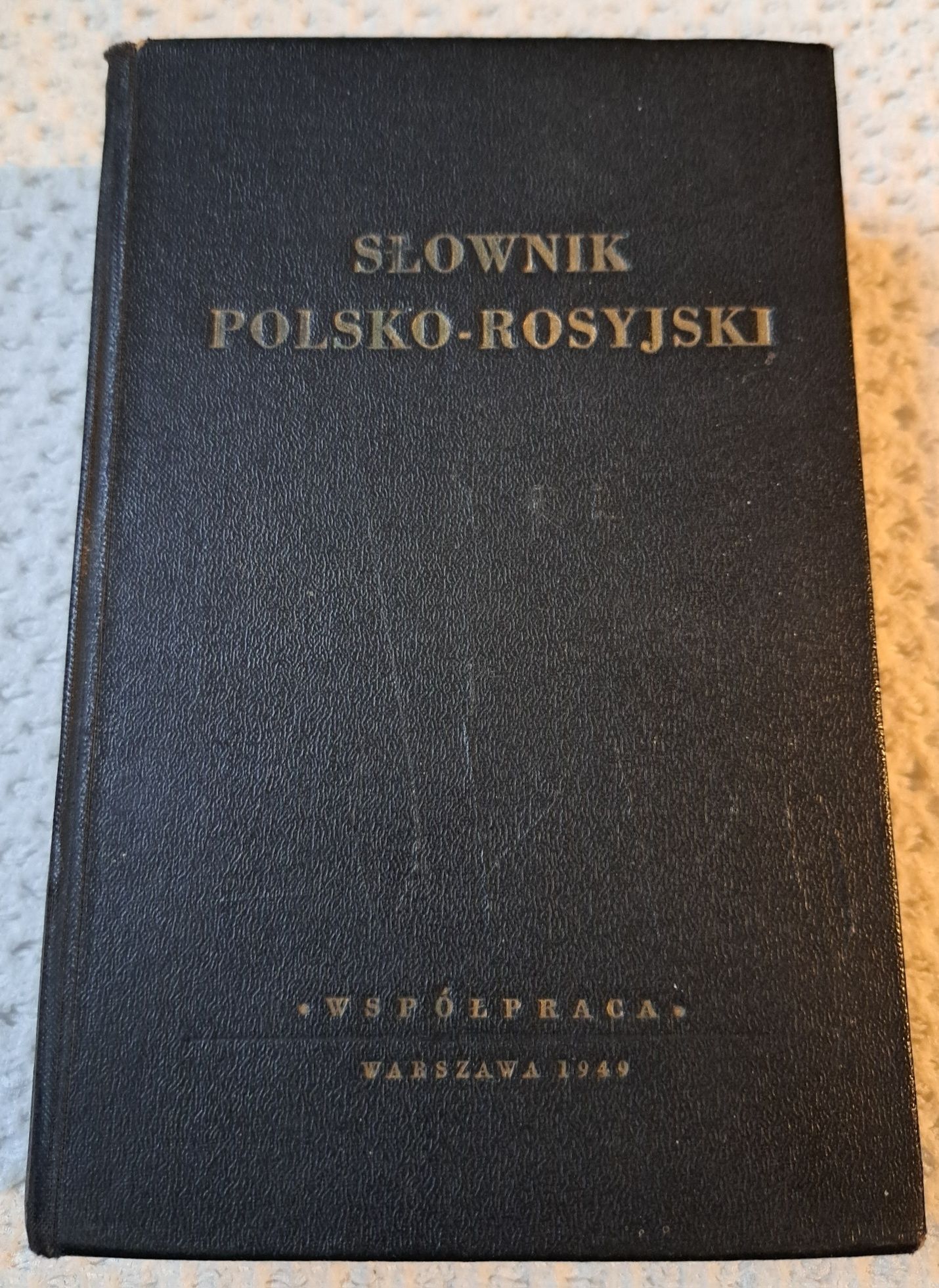 Słownik rosyjsko-polski.