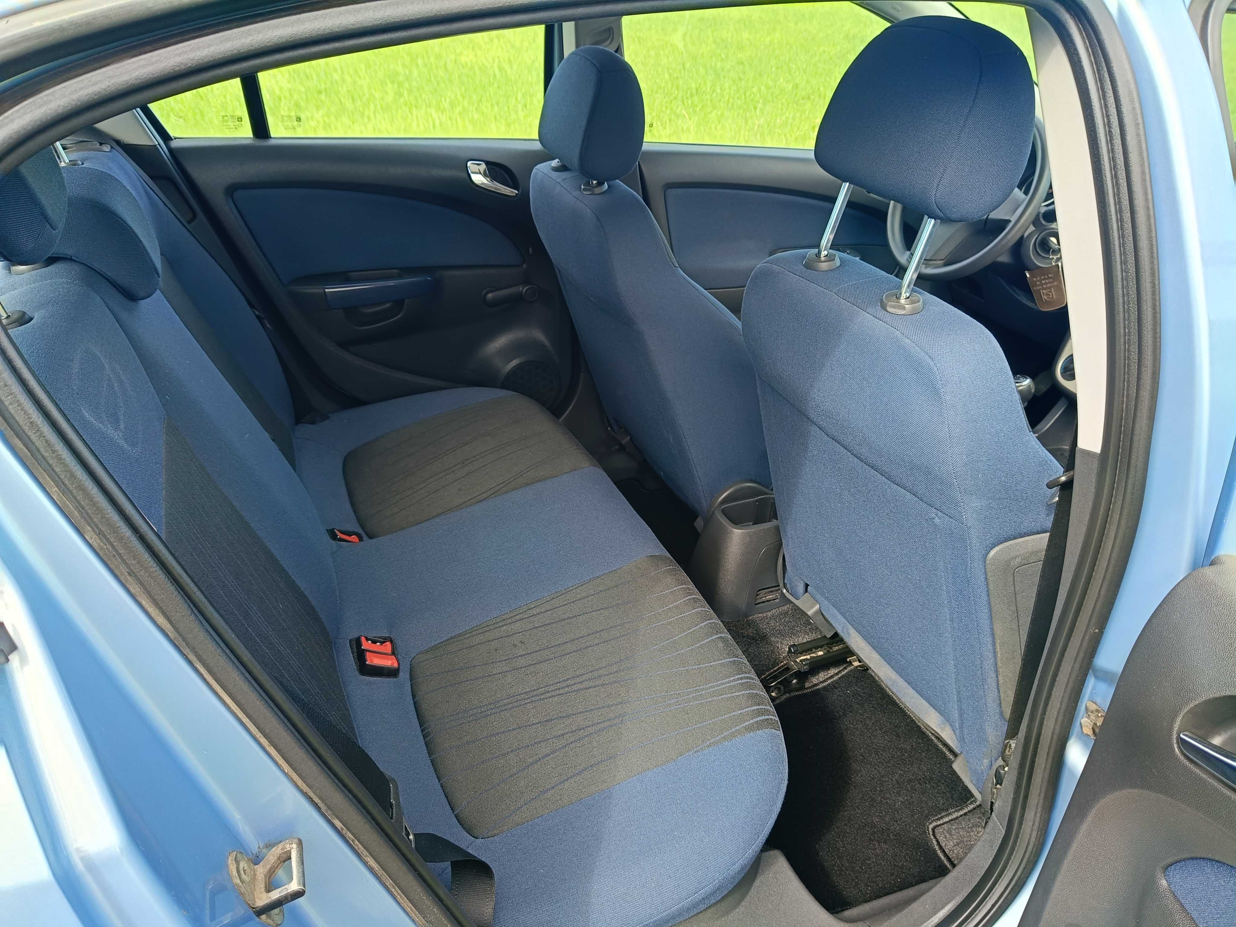 Opel Corsa D 2007 rok 1.4 B panorama klima bagażnik rowerowy