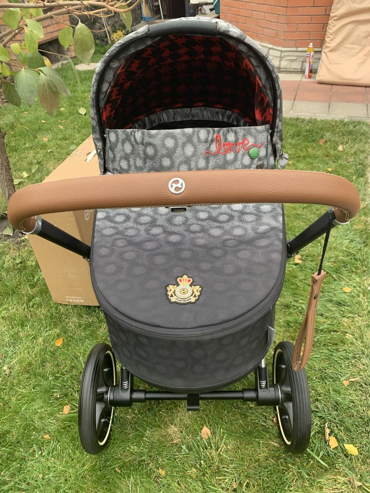 Продам коляску Cybex-priam. Майже нова.