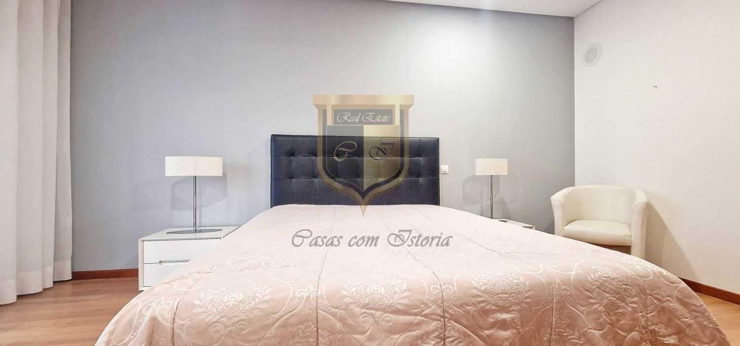 Vivenda V3+1 em condomínio privado c/ piscina - Ponte do Rol