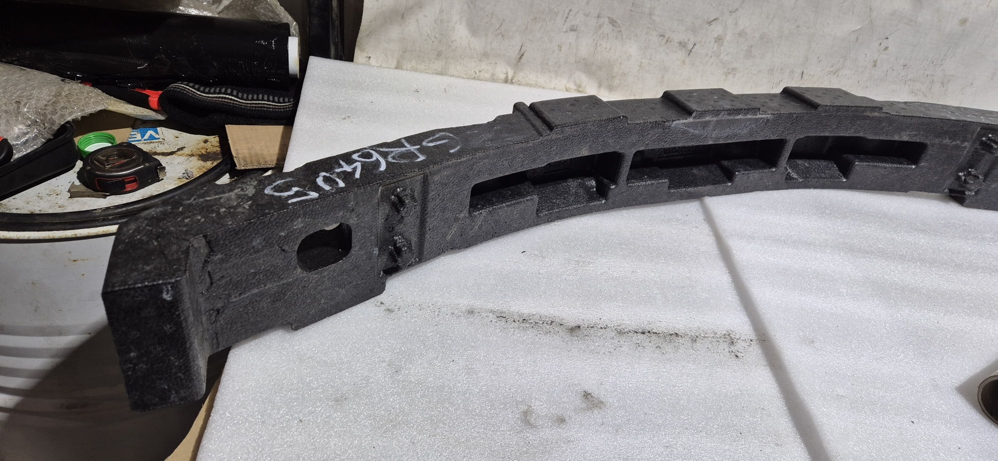 Absorber styropian zderzaka przód toyota corolla e21 eu bdb stanie