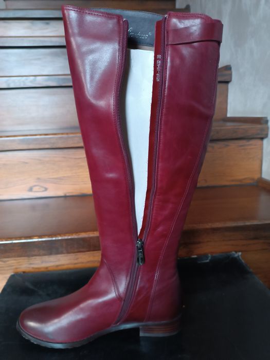 Нові шкіряні  італійськи чоботи