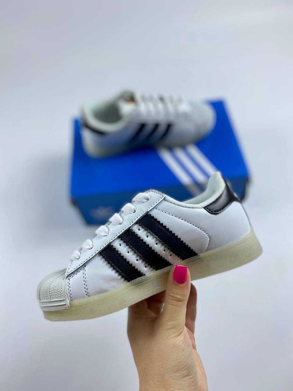 Детские кроссовки Adidas Superstar/ Дитячі кросівки Адідас шкіряні