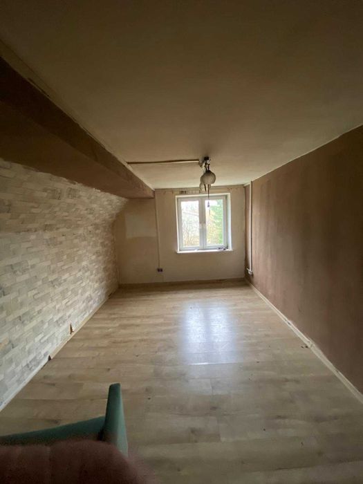 Wynajmę mieszkanie 2-3 pokoje z kuchnią i łazienką, 6 km od Płońska.